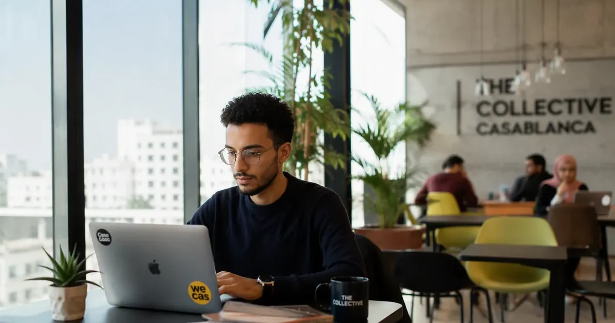 Auto-entrepreneur au Maroc : statut, plafonds, fiscalité et pièges à éviter